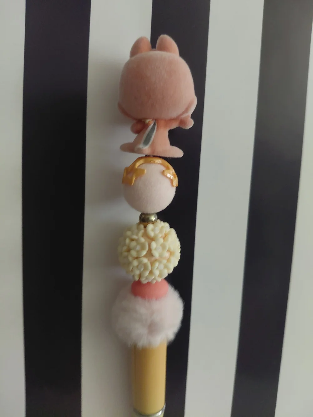 Dale Pink Plush Beaded Pen